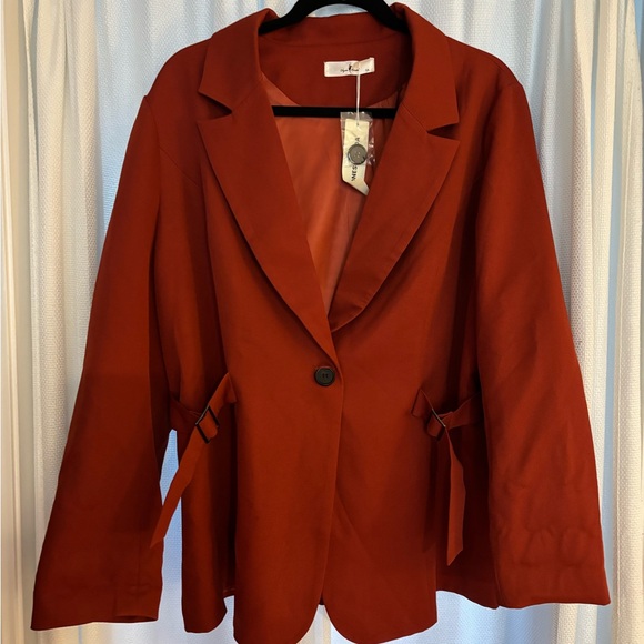 Rust Blazer - Picture 3 of 5